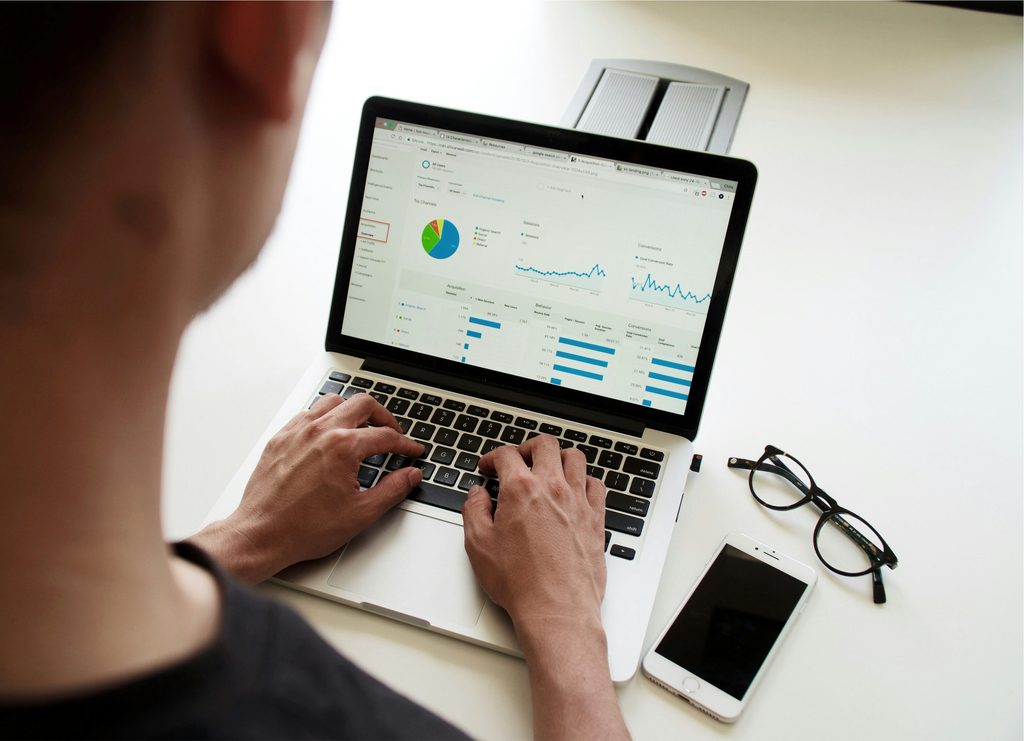 Marketing digital para empresas e análise de resultados